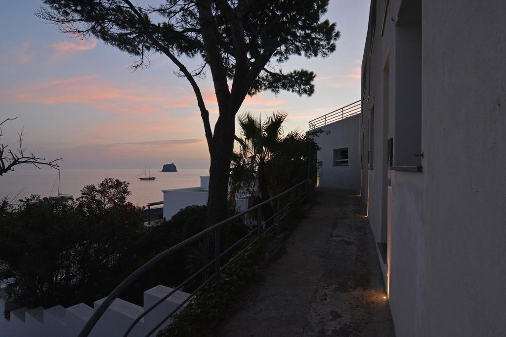 Il Gabbiano Relais In Stromboli Aparthotel Exterior photo