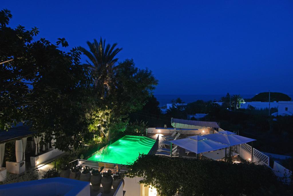 Il Gabbiano Relais In Stromboli Aparthotel Exterior photo