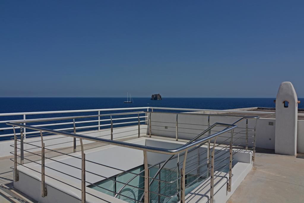Il Gabbiano Relais In Stromboli Aparthotel Exterior photo