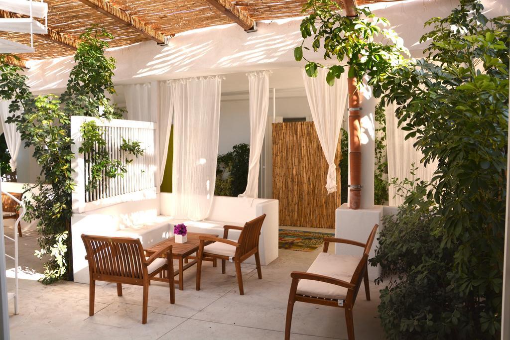 Il Gabbiano Relais In Stromboli Aparthotel Room photo