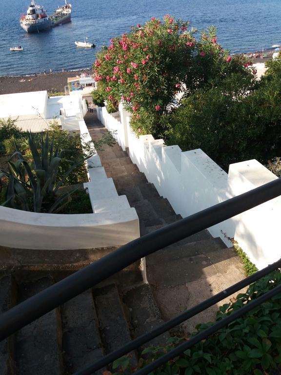 Il Gabbiano Relais In Stromboli Aparthotel Exterior photo