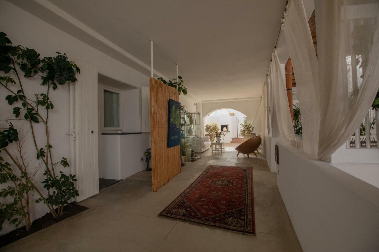 Il Gabbiano Relais In Stromboli Aparthotel Exterior photo